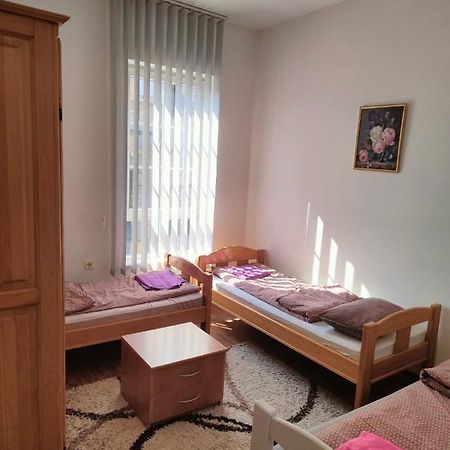 Apartman Br 4 Apartment Bijeljina Exterior photo